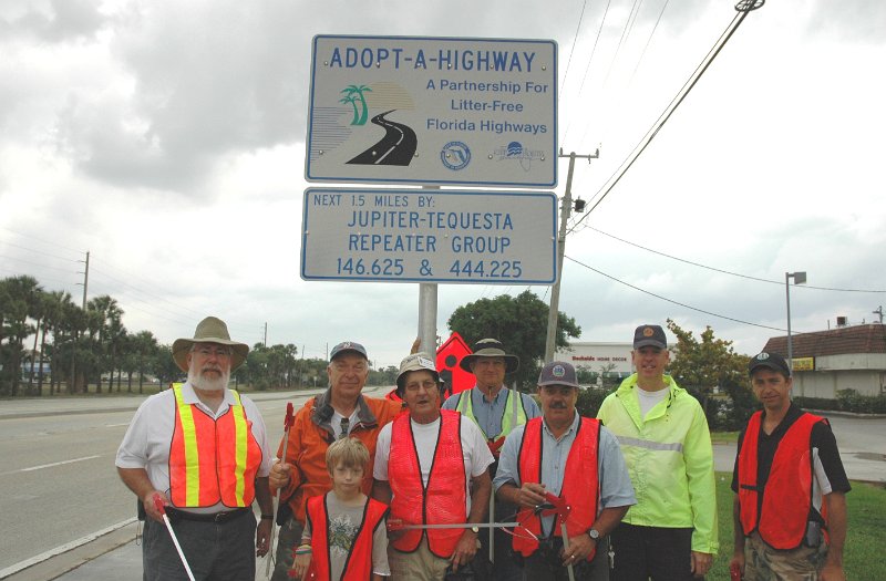JTRG Earth Day Pickup 042107.jpg